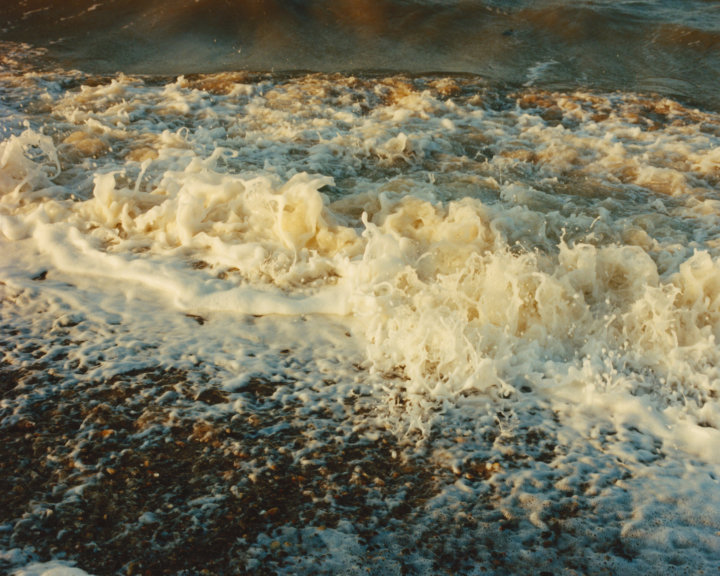 Laura McCluskey, Close to Home, Waves
